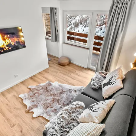 아파트 Magnifique Renove Saas Fee